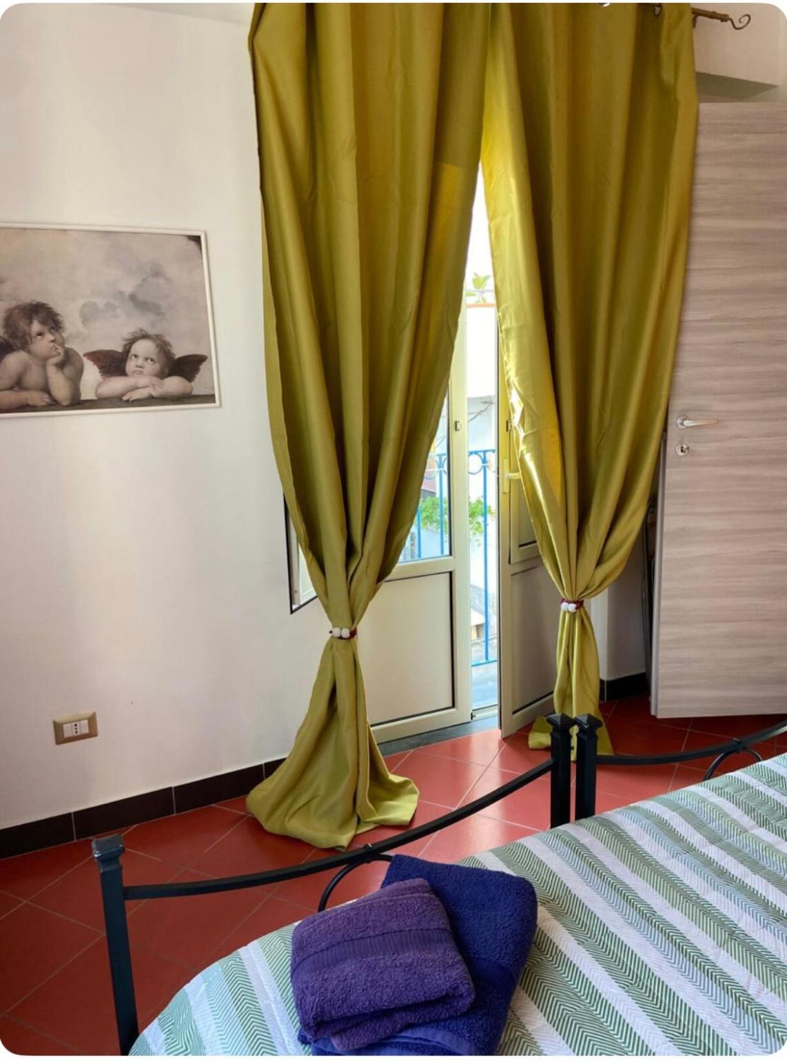 Taormina'S Sun Panzió Kültér fotó
